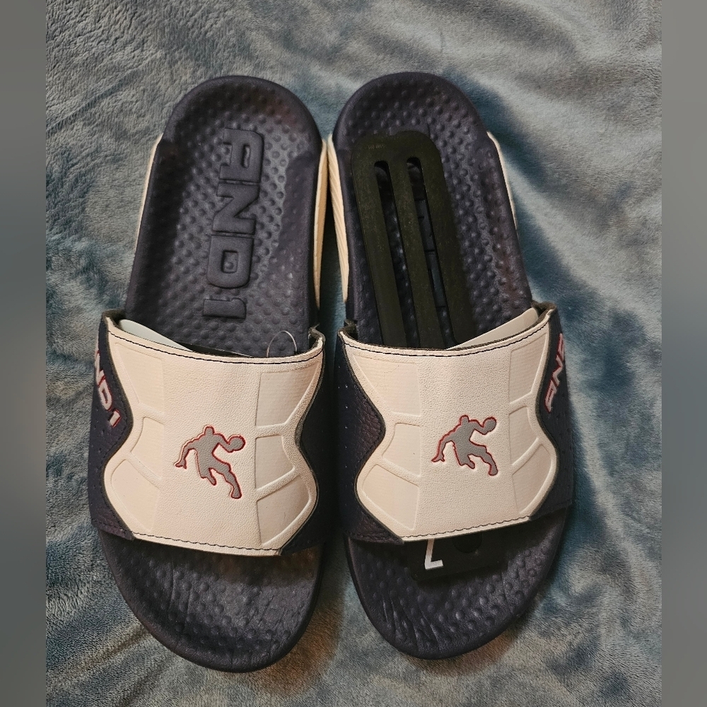 🆕️🏀AND1 Navy and White Red Trim On Logo  Slide Sandals Boys 7